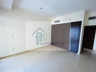 Amwaj 4, United Arab Emirates  Amwaj 4, United Arab Emirates