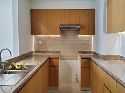 Bellevue Tower 1, United Arab Emirates  Bellevue Tower 1, United Arab Emirates