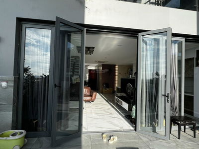 Cong Hoa Plaza, Vietnam Cong Hoa Plaza, Vietnam