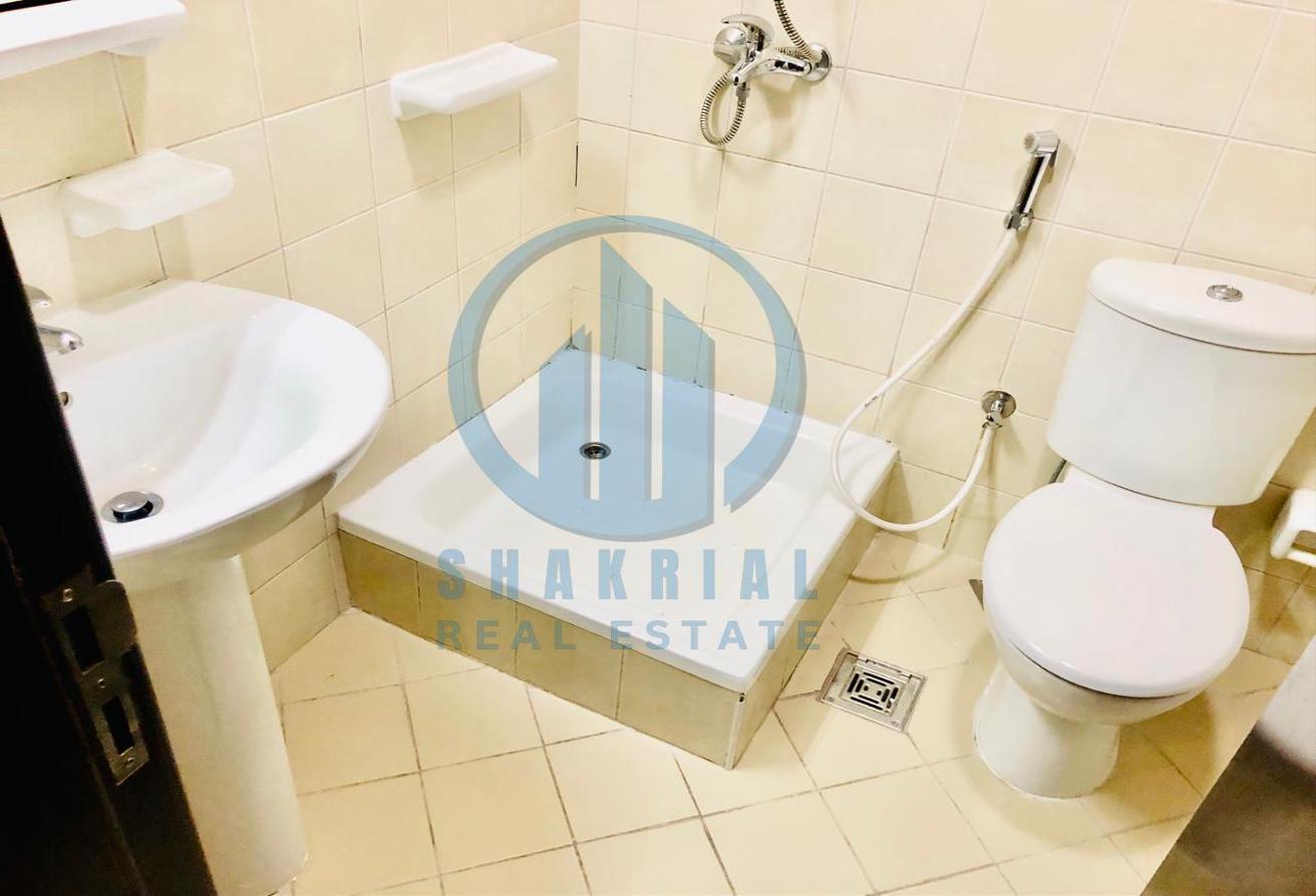 Silver Wave Tower, United Arab Emirates Silver Wave Tower, United Arab Emirates