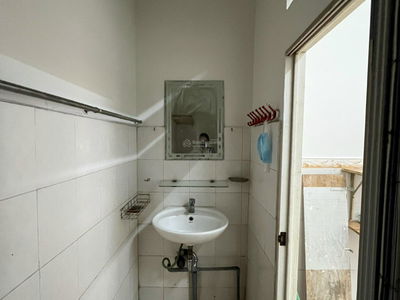 Tan Son Nhi Street, Vietnam Tan Son Nhi Street, Vietnam