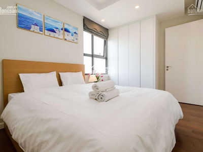 Golden Palace, Vietnam Golden Palace, Vietnam