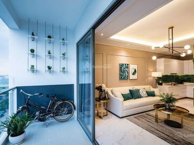 Sunrise City, Vietnam  Sunrise City, Vietnam