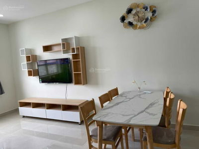 Topaz Elite, Vietnam Topaz Elite, Vietnam