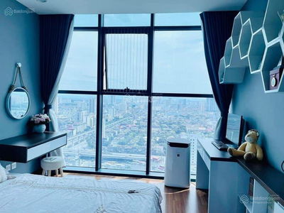 The Golden Palm Le Van Luong, Vietnam The Golden Palm Le Van Luong, Vietnam