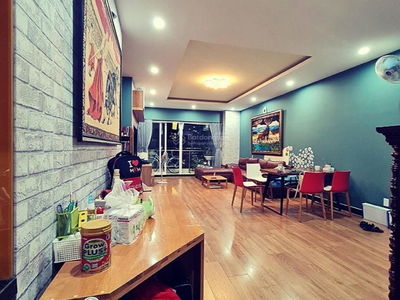 Dic Phoenix, Vietnam  Dic Phoenix, Vietnam