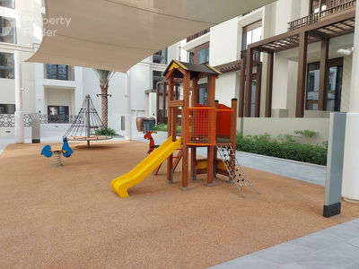 Breeze, United Arab Emirates  Breeze, United Arab Emirates