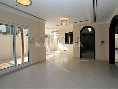 Umm Suqeim 1 Villas, United Arab Emirates  Umm Suqeim 1 Villas, United Arab Emirates