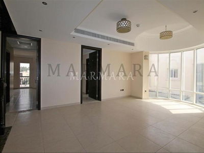 Umm Suqeim 1 Villas, United Arab Emirates  Umm Suqeim 1 Villas, United Arab Emirates