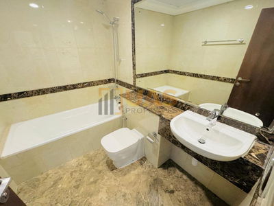 Art XV, United Arab Emirates  Art XV, United Arab Emirates