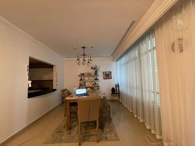 Marina Crown, United Arab Emirates  Marina Crown, United Arab Emirates