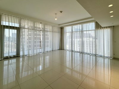 Boulevard Crescent Tower 1, United Arab Emirates  Boulevard Crescent Tower 1, United Arab Emirates