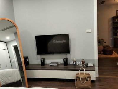 D'. Le Roi Soleil, Vietnam D'. Le Roi Soleil, Vietnam