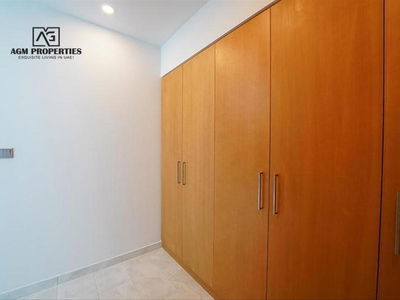 La Rosa 4, United Arab Emirates  La Rosa 4, United Arab Emirates