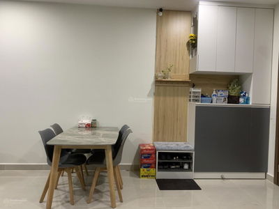 Topaz Elite, Vietnam Topaz Elite, Vietnam