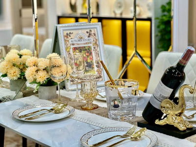 The Nine, Vietnam The Nine, Vietnam