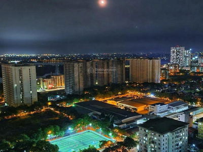 Rose Town, Vietnam Rose Town, Vietnam