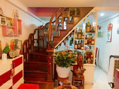 Thai Ha Street, Vietnam Thai Ha Street, Vietnam