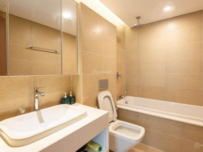 Hong Kong Tower, Vietnam  Hong Kong Tower, Vietnam