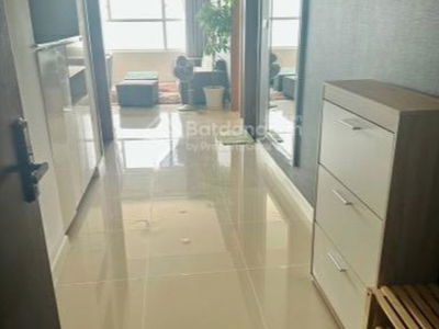 Sunrise City, Vietnam  Sunrise City, Vietnam