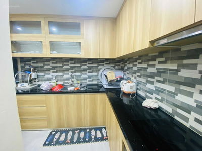 Seasons Avenue Seasons Avenue