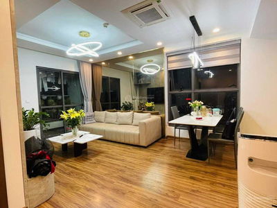 Trung Hoa Nhan Chinh, Vietnam Trung Hoa Nhan Chinh, Vietnam