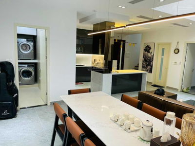 Dolphin Plaza, Vietnam Dolphin Plaza, Vietnam