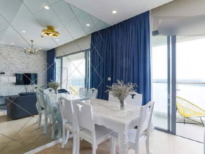 Diamond Island, Vietnam Diamond Island, Vietnam