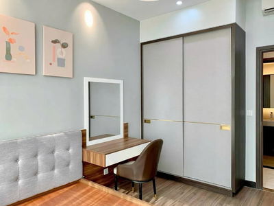 Empire City, Vietnam Empire City, Vietnam