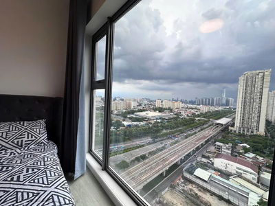 Gateway, Vietnam Gateway, Vietnam