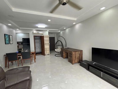 Happy Valley, Vietnam Happy Valley, Vietnam