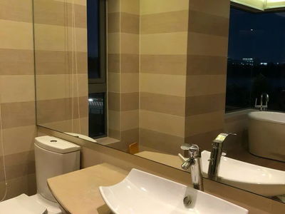 Diamond Island, Vietnam Diamond Island, Vietnam