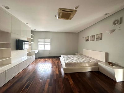 Housing in Ho Chi Minh City, Vietnam  Housing in Ho Chi Minh City, Vietnam