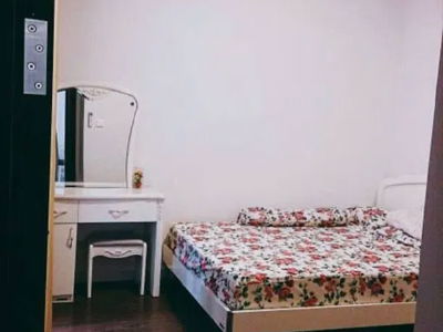 Sunrise Riverside, Vietnam Sunrise Riverside, Vietnam