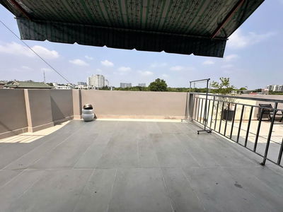 Housing in Ho Chi Minh City, Vietnam  Housing in Ho Chi Minh City, Vietnam