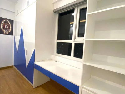 Moonlight Boulevard, Vietnam  Moonlight Boulevard, Vietnam