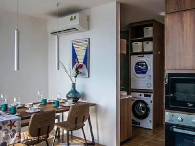 Gehäuse In Nha Be, Vietnam Gehäuse In Nha Be, Vietnam