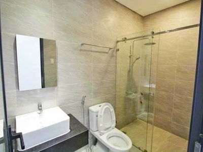 Gehäuse In Hanoi, Vietnam  Gehäuse In Hanoi, Vietnam