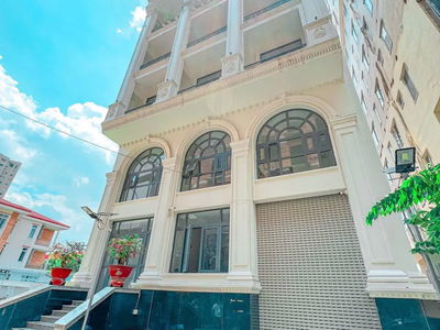 Housing in Ho Chi Minh City, Vietnam  Housing in Ho Chi Minh City, Vietnam