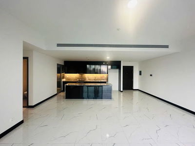 Empire City, Vietnam Empire City, Vietnam