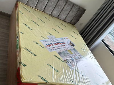 Beverly Solari, Vietnam Beverly Solari, Vietnam