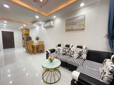 Scenic Valley, Vietnam  Scenic Valley, Vietnam