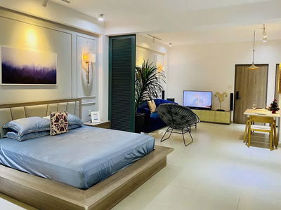 Gehäuse In Nha Be, Vietnam  Gehäuse In Nha Be, Vietnam