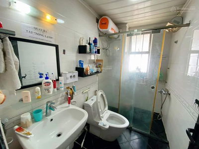 Van Quan Street, Vietnam Van Quan Street, Vietnam