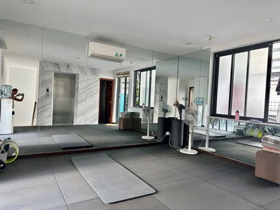 Gehäuse In Nha Be, Vietnam Gehäuse In Nha Be, Vietnam