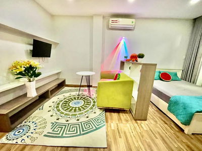 Gehäuse In Nha Be, Vietnam  Gehäuse In Nha Be, Vietnam