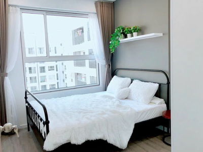 Sunrise Riverside, Vietnam Sunrise Riverside, Vietnam