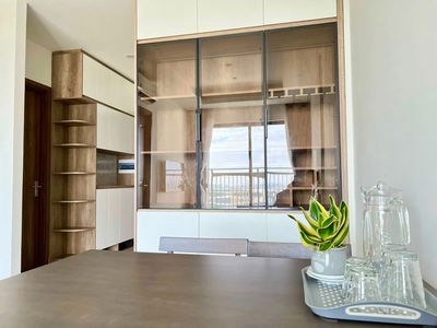 SaiGon Riverside, Vietnam  SaiGon Riverside, Vietnam