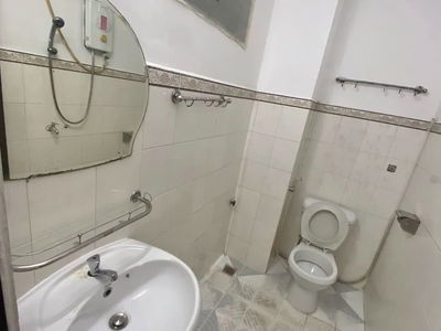 Housing in Ho Chi Minh City, Vietnam  Housing in Ho Chi Minh City, Vietnam