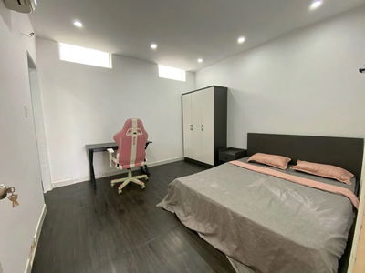 Gehäuse In Ho Chi Minh City, Vietnam  Gehäuse In Ho Chi Minh City, Vietnam